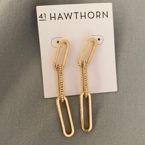 41 hawthorn gold link chain earrings